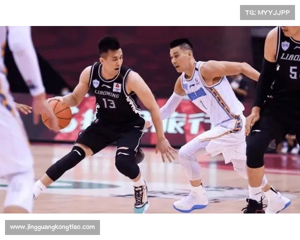 CBA半决赛:广东98-82完胜辽宁,总比分2-1拿到赛点 CBA半决赛:广东98-82完胜辽宁,总比分2-1拿到赛点