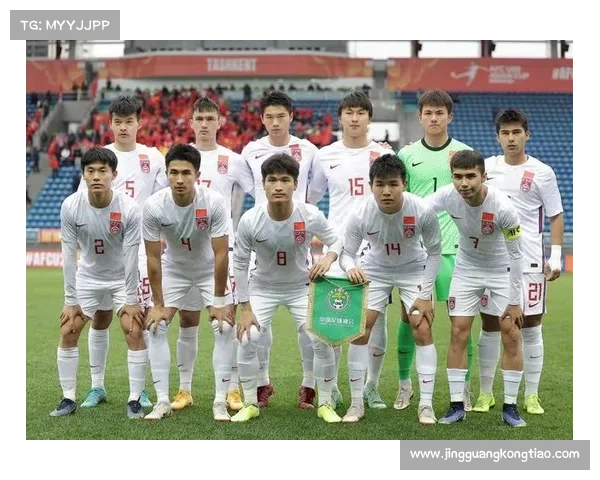 中国男足1-2负乌兹别克斯坦:更衣室沉默背后,战术与现实的撕裂 中国男足1-2负乌兹别克斯坦:更衣室沉默背后,战术与现实的撕裂